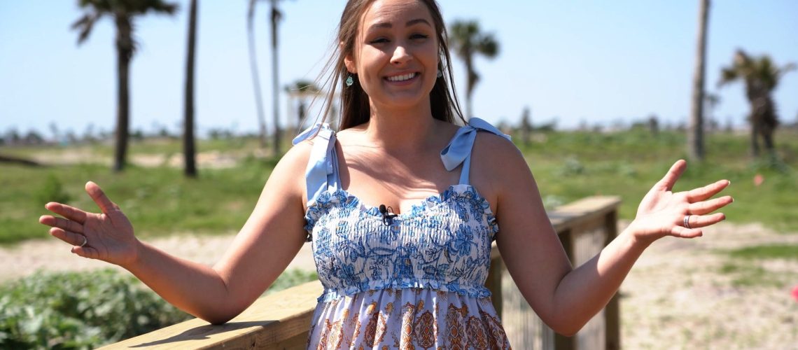 amber-April